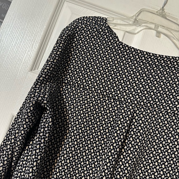 Michael Kors Floral Casual Blouse - Picture 11 of 14